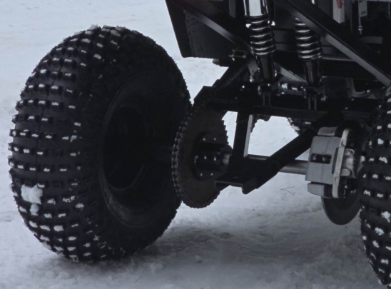 Привод на заднюю ось цепью